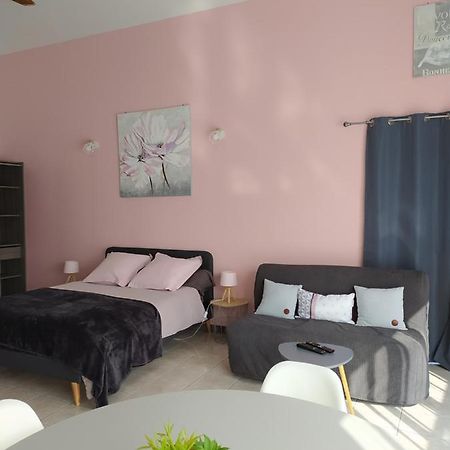 Apartament Domaine Moulin D' Elemiah Gémozac Zewnętrze zdjęcie