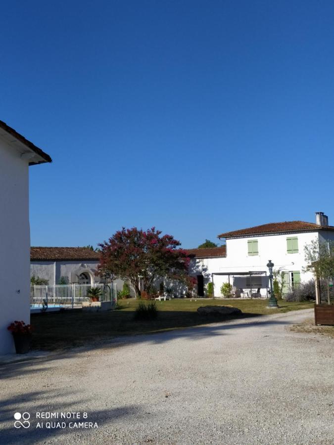 Apartament Domaine Moulin D' Elemiah Gémozac Zewnętrze zdjęcie