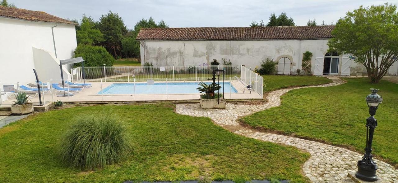 Apartament Domaine Moulin D' Elemiah Gémozac Zewnętrze zdjęcie