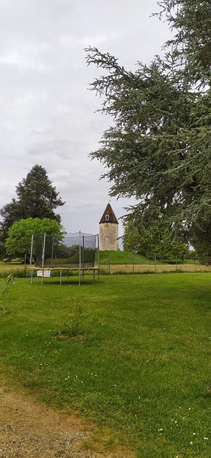 Apartament Domaine Moulin D' Elemiah Gémozac Zewnętrze zdjęcie